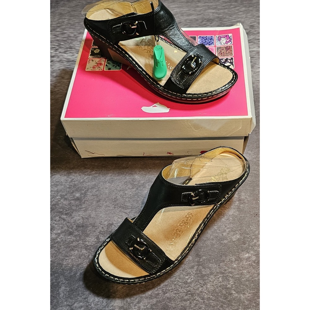 Alegria Laura Black Butter Leather T-Strap Wedge Sandal's Women's SZ 10.5